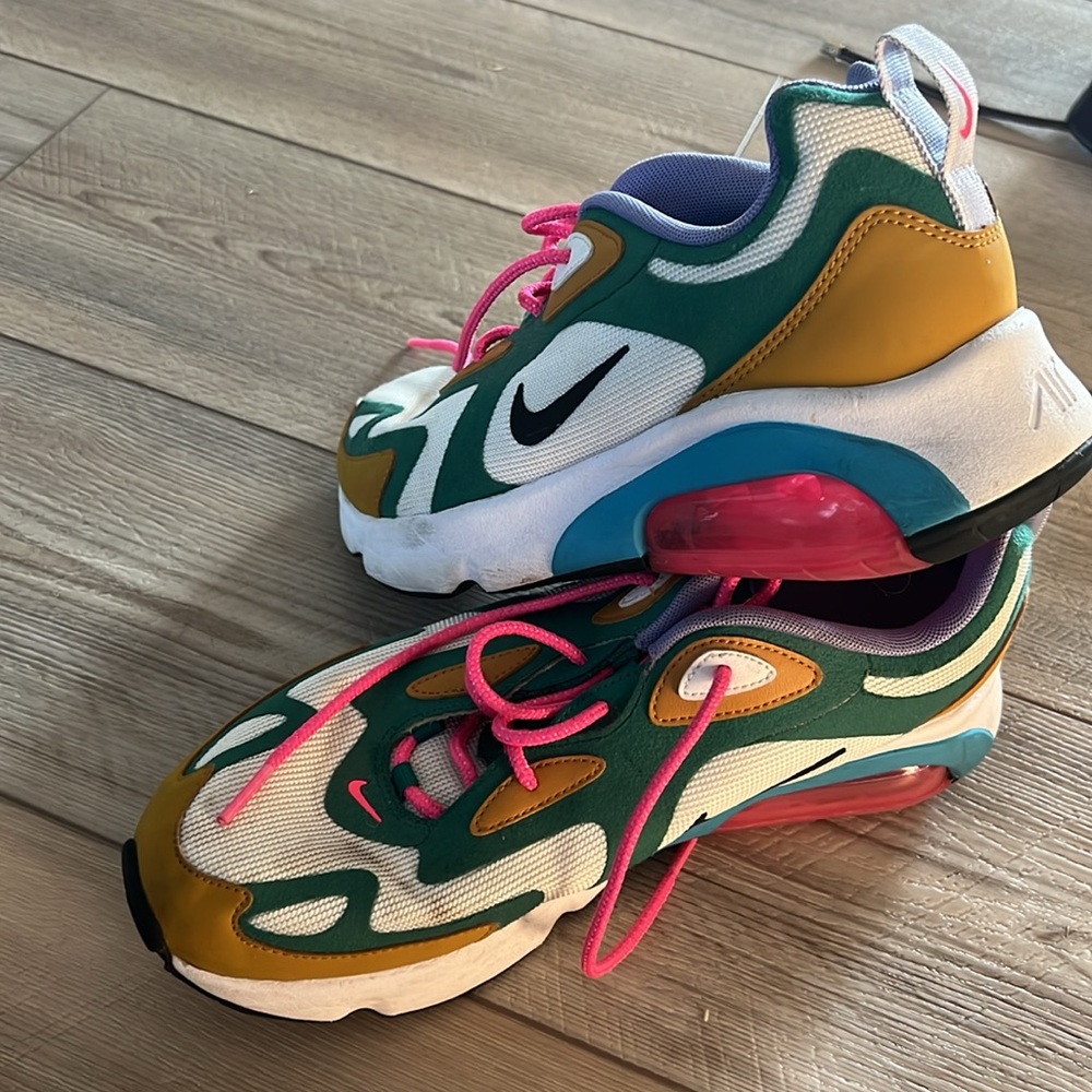 Nike air max color way